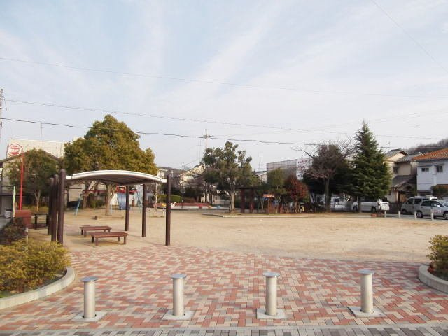 プリマベーラの周辺|栄町公園まで110m