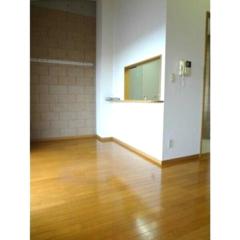 サンバレー上大岡Ⅵの居間・リビング