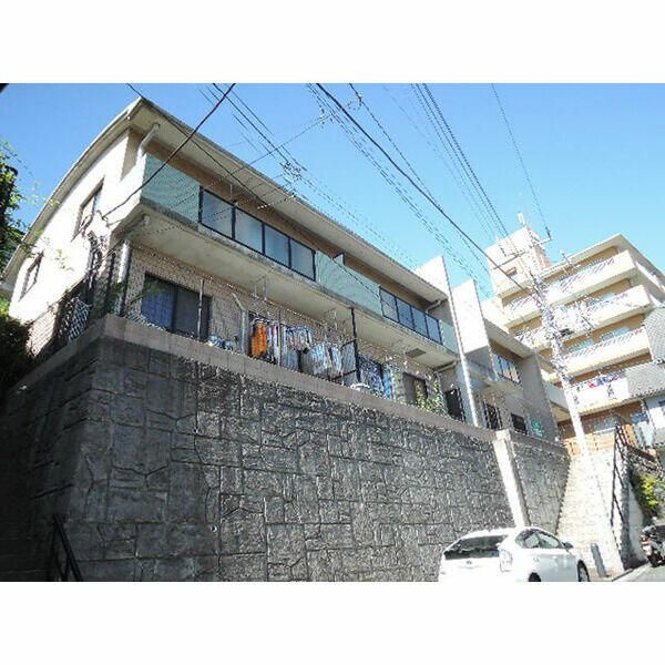 サンバレー上大岡Ⅵの外観