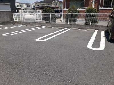 【駐車場】 | ブリーズ　アレイ
