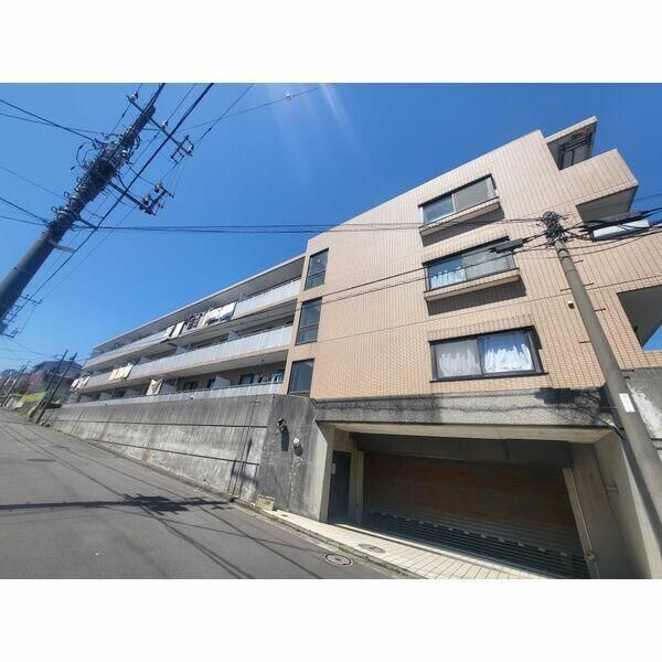 サンヒルズ上大岡の外観