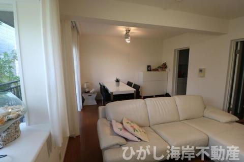 茅ヶ崎緑が浜シティハウスの居間・リビング|18帖　LDK