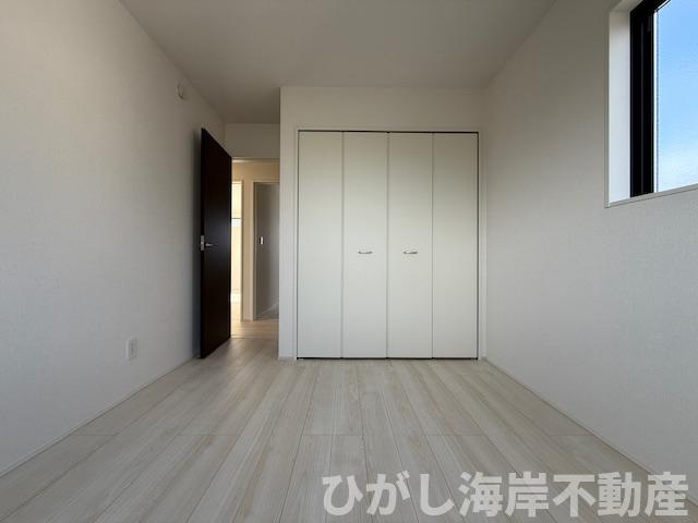 平塚市大島　新築戸建　全４棟の内装|5.2帖　洋室