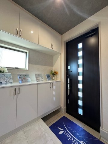 茅ヶ崎市南湖4丁目　新築戸建　全2棟　の居間・リビング|12月5日撮影　建築中　20.2帖　LDK