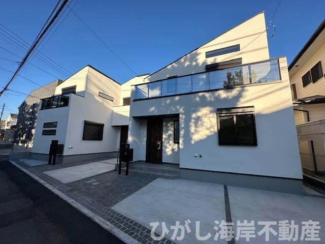 茅ヶ崎市東海岸南4丁目　新築戸建　全2棟の前面道路含む現地写真|現地外観
