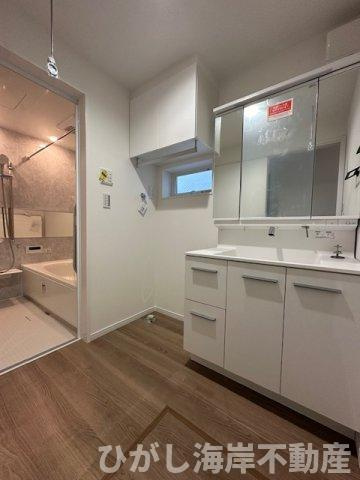 茅ヶ崎市東海岸南4丁目　新築戸建　全2棟の脱衣所|脱衣スペース