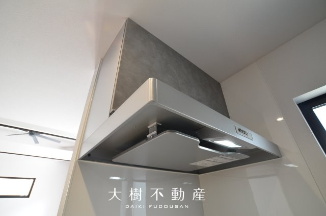 【キッチン】 | 海老名市下今泉4丁目　新築戸建て　全3棟【仲介手数料無料】