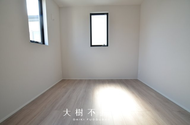 【洋室】 | 海老名市下今泉4丁目　新築戸建て　全3棟【仲介手数料無料】 | 2階　洋室3（6.0帖）