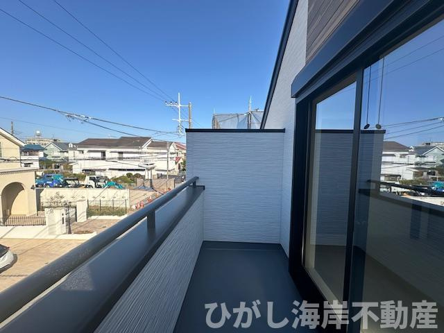 藤沢市鵠沼海岸7丁目　新築戸建　全３棟のバルコニー|バルコニー