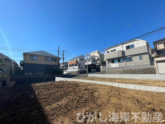横浜市南区中里３丁目　新築戸建　全２棟の外観|11月3日撮影　建築前　現地外観