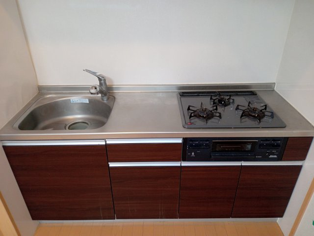 川崎市麻生区黒川の賃貸マンションのキッチン