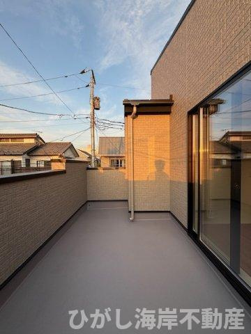 藤沢市鵠沼海岸3丁目　新築戸建　のバルコニー|北側バルコニー