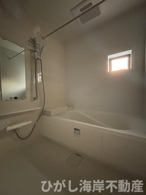 藤沢市鵠沼海岸3丁目　新築戸建　の浴室|1坪タイプ　ユニットバス