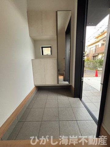 藤沢市鵠沼海岸3丁目　新築戸建　の玄関|玄関