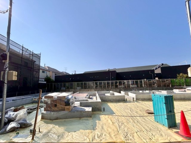 杉並区阿佐谷北6丁目　新築戸建　全3棟の外観|2025.10.30撮影

現地ご見学希望・資料請求などお気軽にお問い合わせ下さい！
03-5990-5201