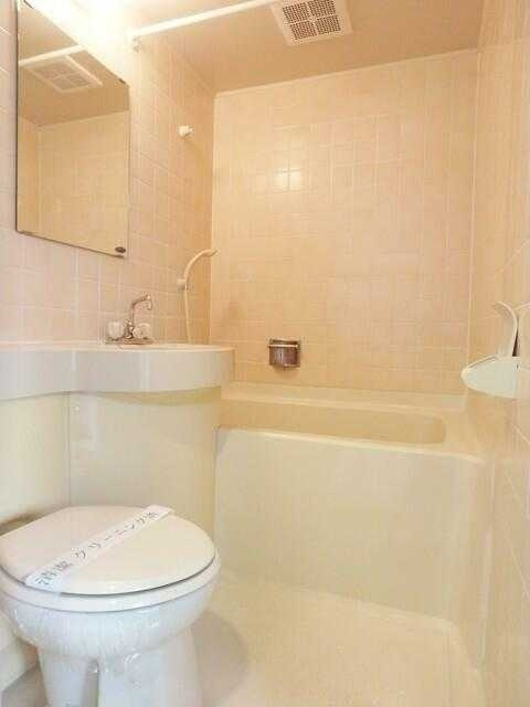 狛江市元和泉２丁目の賃貸マンションのトイレ