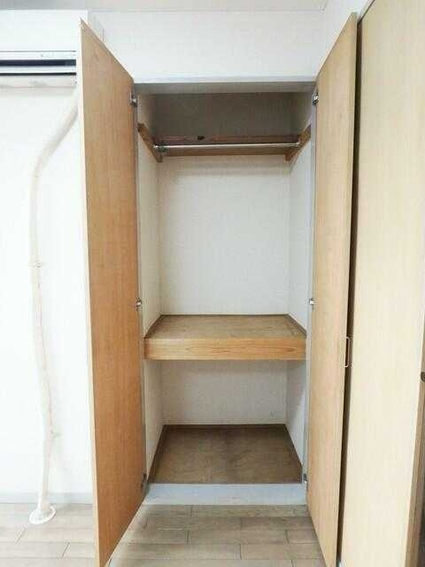狛江市元和泉２丁目の賃貸マンションの収納
