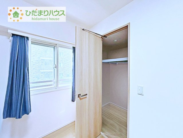 【収納】 | レーベン守谷ザ・スクエア　ウエストコート | WICは広々と収納にも困りません。ハンガーパイプ付きタイプです。