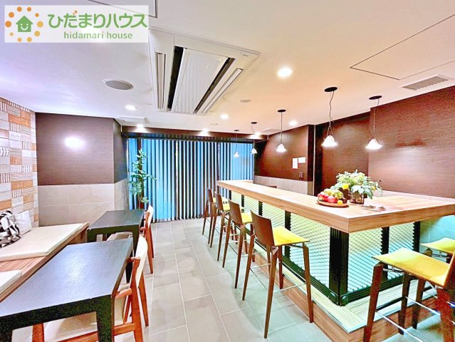 【その他共用部分】 | レーベン守谷ザ・スクエア　ウエストコート | カフェラウンジ＆パーティールーム付きで暮らしが豊かに♪