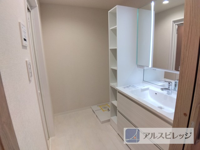 ウィンベルコーラス朝霞の独立洗面台