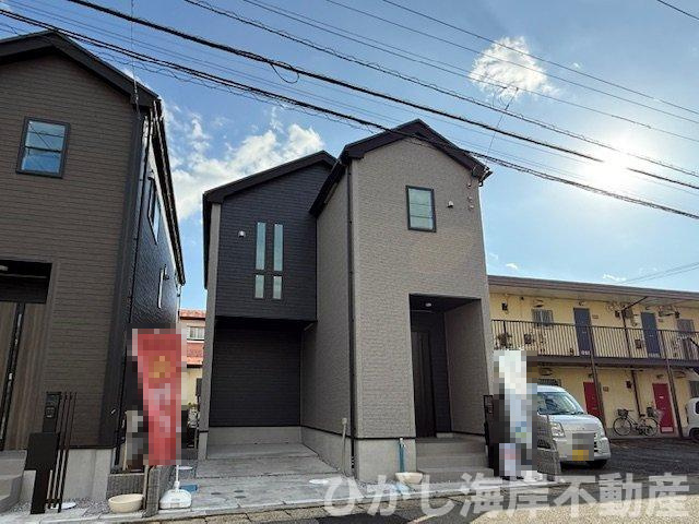 平塚市中里　新築戸建　全２棟の前面道路含む現地写真|現地外観