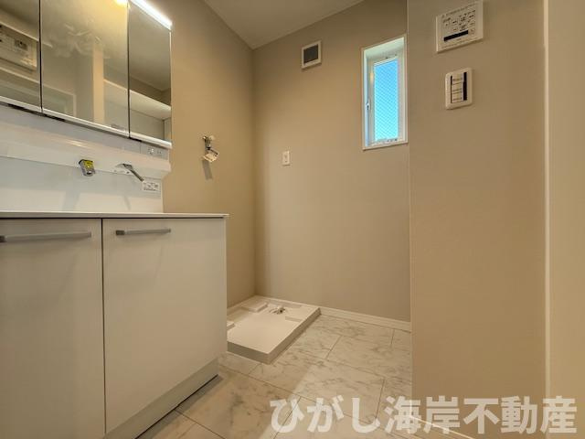 茅ヶ崎市香川5丁目　新築戸建　全10棟の脱衣所|脱衣スペース