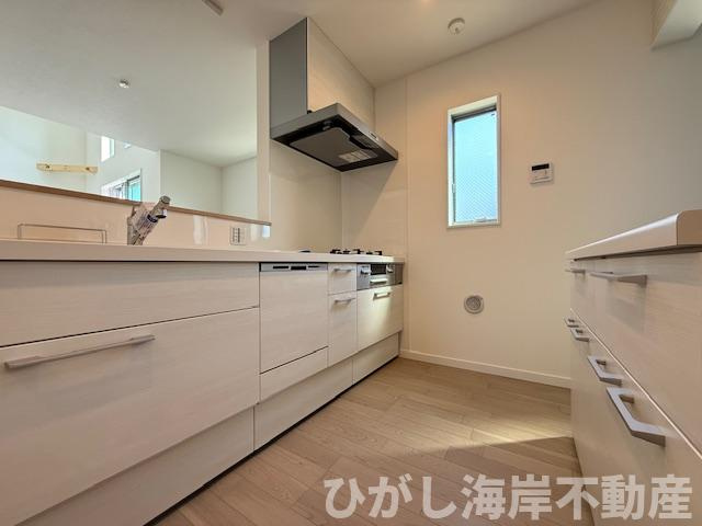 茅ヶ崎市香川5丁目　新築戸建　全10棟のキッチン|キッチンスペース