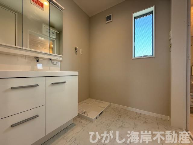 茅ヶ崎市香川5丁目　新築戸建　全10棟の脱衣所|脱衣スペース