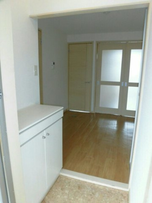 【玄関】 | エルディムナツメＤ | 落ち着いた玄関です