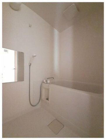 コルヴェールＫの浴室