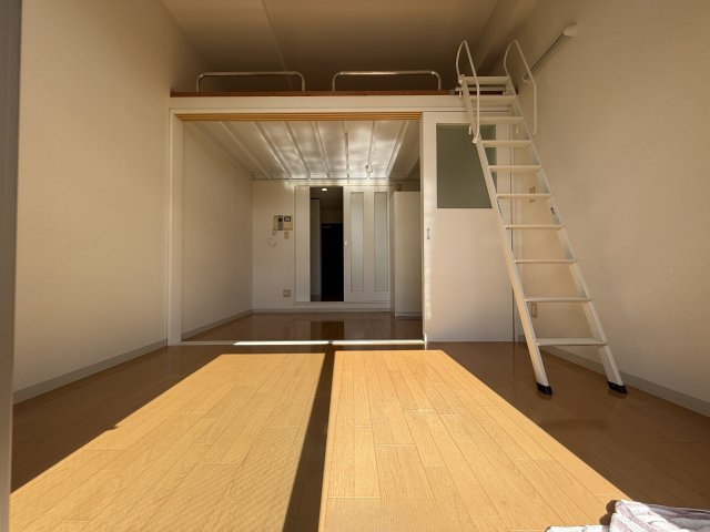 プレステージ天神Ⅳの居間・リビング