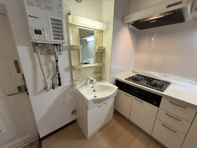 ルクン服部の独立洗面台