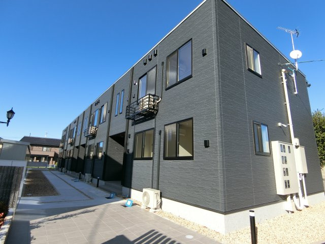 ブルーオーシャン・レジデンスＡの外観