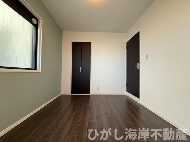 ライフコア茅ヶ崎の子供部屋|新規リフォーム完了！　5.7帖　洋室