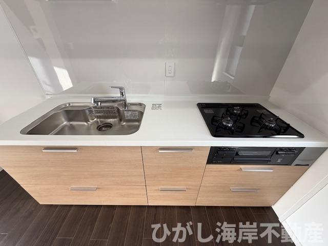 ライフコア茅ヶ崎のキッチン|新規リフォーム完了！　システムキッチン