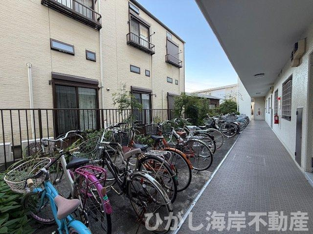 ライフコア茅ヶ崎の駐輪場|敷地内駐輪場