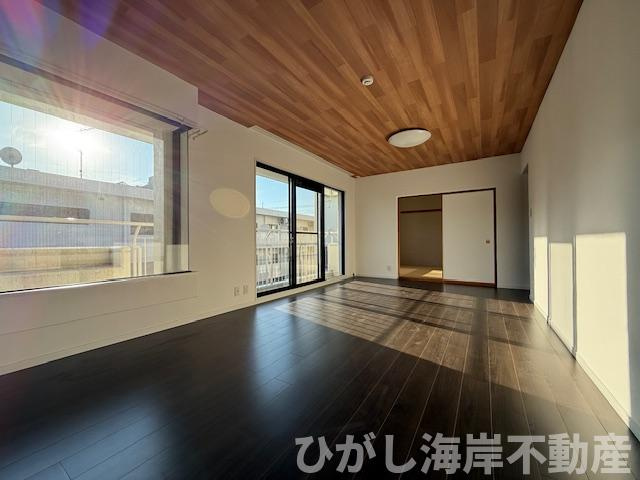 ライフコア茅ヶ崎のダイニング|新規リフォーム完了！　16.3帖　LDK