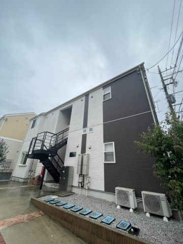 川崎市多摩区栗谷４丁目のアパート