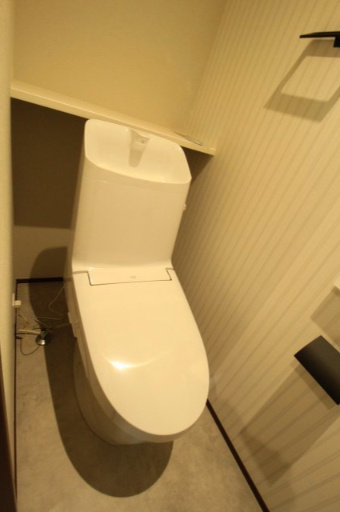 香南市野市町西野　新築戸建　⑦　駐車場５台　（全2棟）の外観|南側から