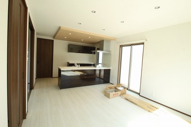 香南市野市町西野　新築戸建　⑦　駐車場５台　（全2棟）のその他|プレミアム仕様