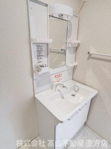 ラ・メゾンカプリスの洗面所