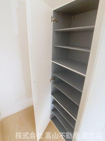 ラ・メゾンカプリスの収納