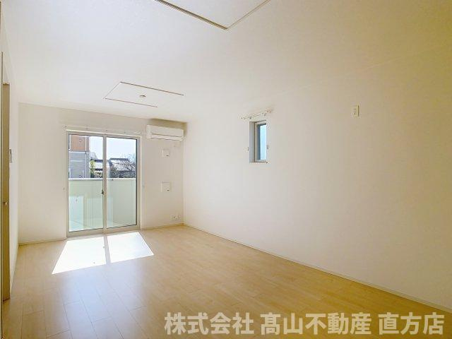 ラ・メゾンカプリスの居間・リビング