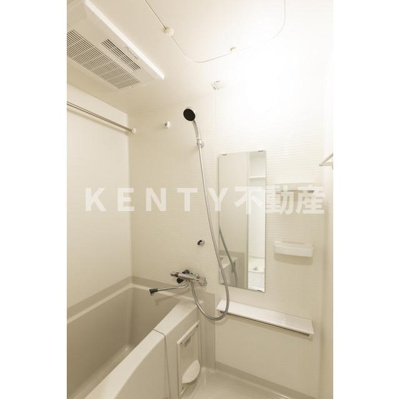 【浴室】 | コンフォリア・リヴ品川南大井 | 落ち着いた空間のお風呂です