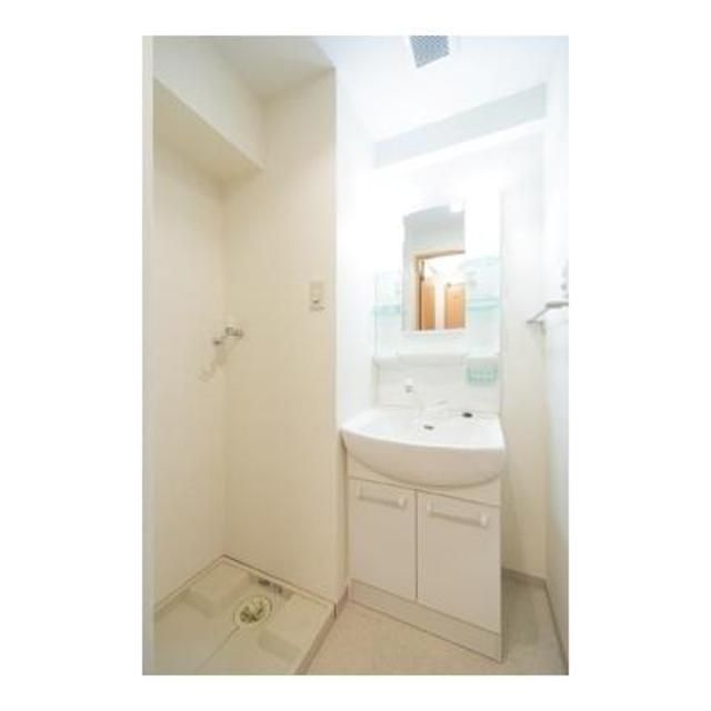 ラ　ソラ－ナの洗面所