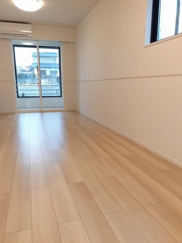 エスパース　ボヌールの居間・リビング|使いやすい居間です