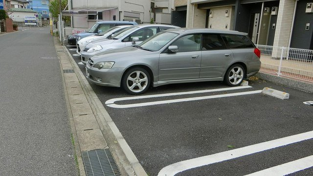 ウエストサイドケープの駐車場|駐車場があります