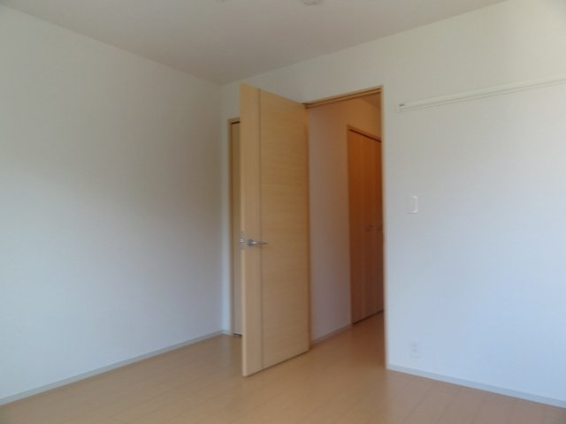 ロータスⅡの内装|明るい色調の室内です