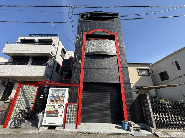 ラ・サルビア桜塚の外観