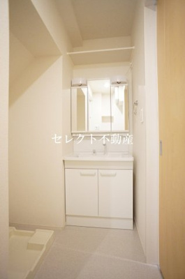 【居間・リビング】 | Ｄ－メゾン米ノ津 | 【Ｄ－メゾン米ノ津】使いやすい洗面所です